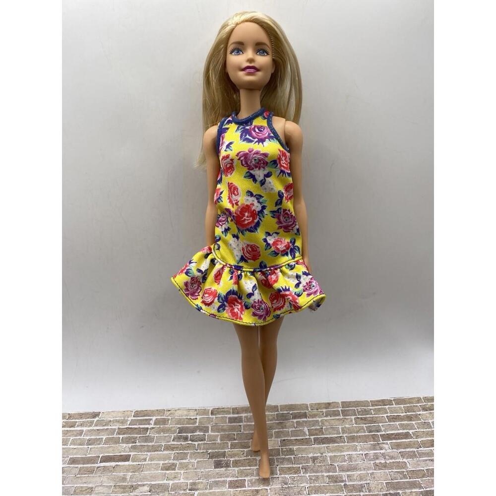 Barbie Blonde Blue Eyes GHV92 Yellow Floral Dress B14